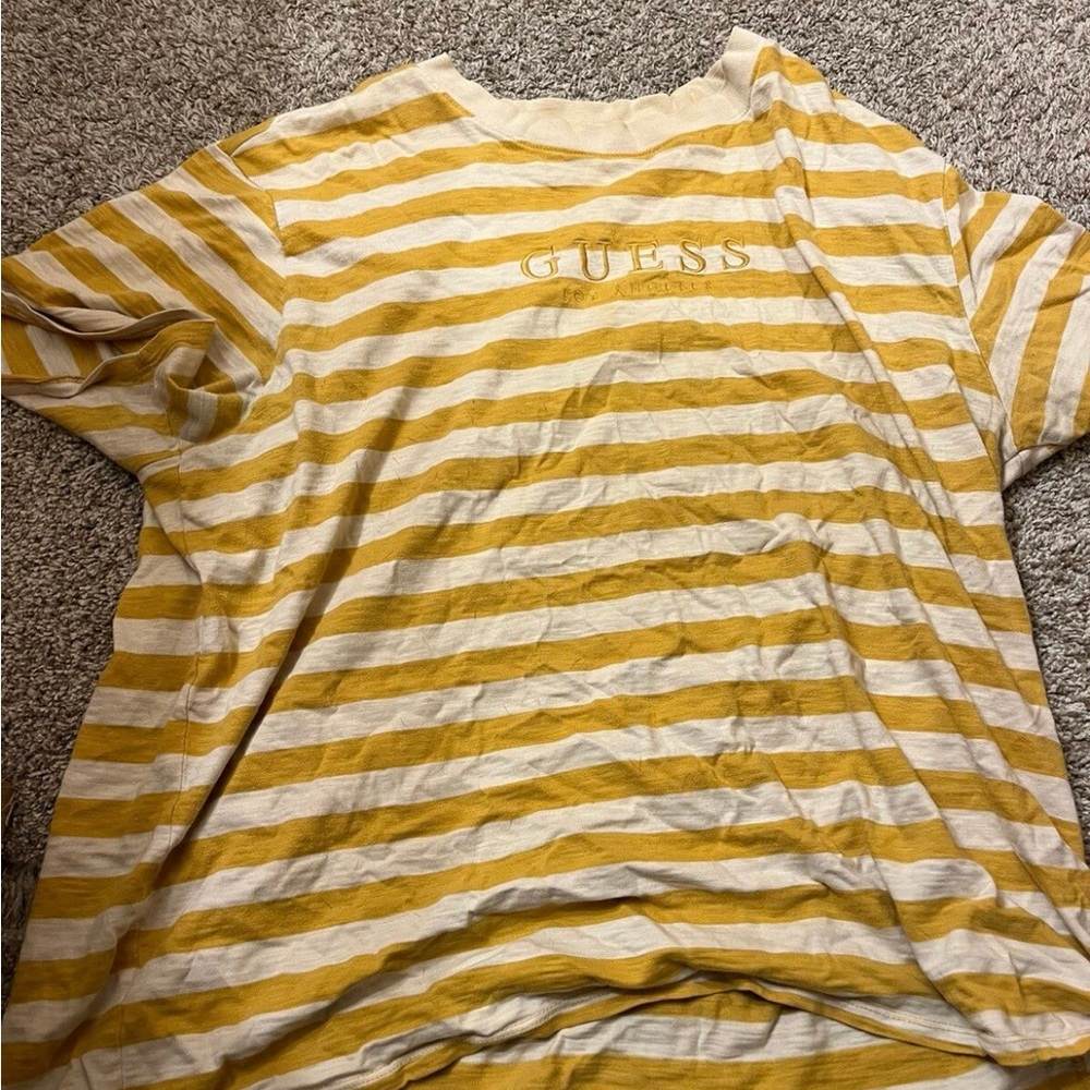 Guess Tee